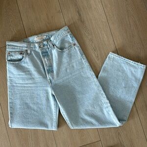 Levi’s Ribcage Straight Ankle